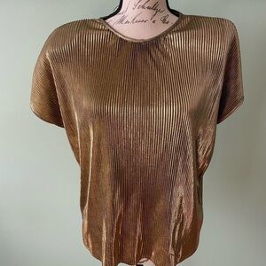 Richard Kristall vintage metallic gold top with shoulder pads. Size Medium